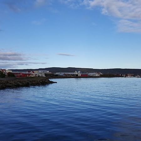 Iceland Visit Hostel Холмавик Екстериор снимка